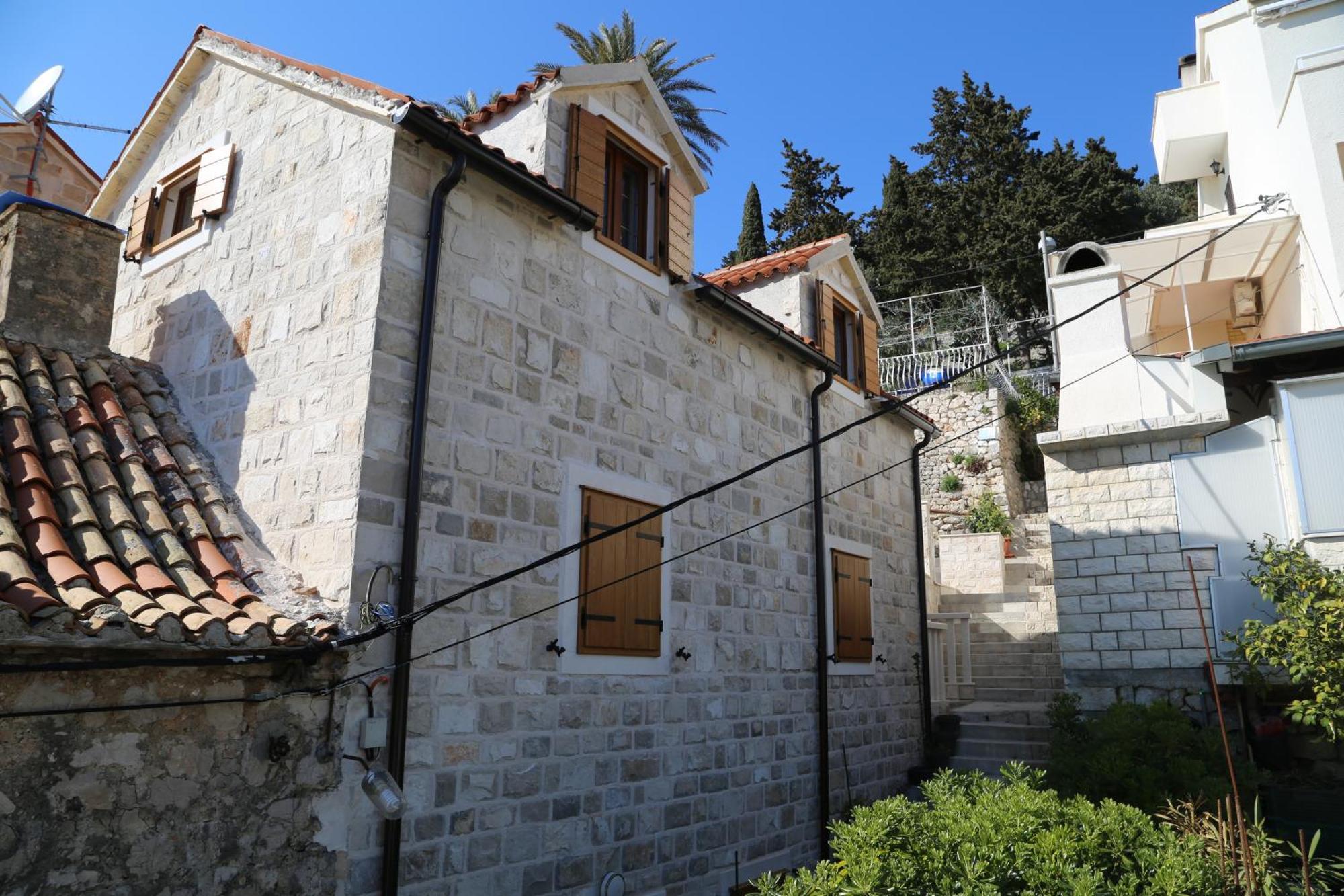 Apartma Lea